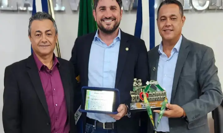 Reconhecimento  Jean Mendonça recebe Título de Cidadão Espigãoense em reconhecimento ao trabalho desenvolvido