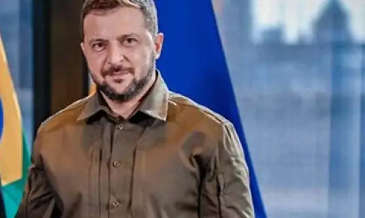 REUNIÃO - Zelensky chega a Londres para reunião com Starmer, Merz e Macron
