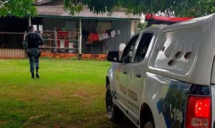 Rolim de Moura Criminosos armados invadem residência e amarraram vítimas durante assalto