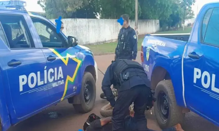 Rolim de Moura - PM recupera motocicleta furtada após perseguição e apreende dois adolescentes