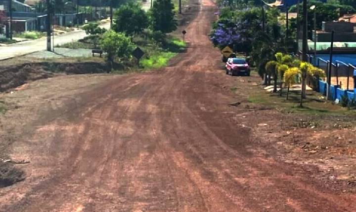 ROLIM DE MOURA - Prefeitura autoriza pavimentação asfáltica da Avenida Morumbi