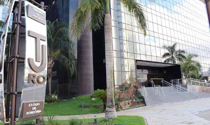 ROLIM DE MOURA - TV Câmara: Justiça de Rondônia condena ex-presidente do Legislativo municipal, ex-servidor e empresa por contratação considerada irregular