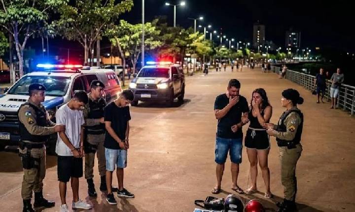 Rondônia - Extorsão no Espaço Alternativo: dupla é presa após ameaçar casal e roubar celulares em Porto Velho