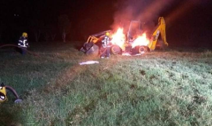 Rondônia - Incêndio criminoso provoca destruição e deixa prejuízo milionário ao DER em Rondônia