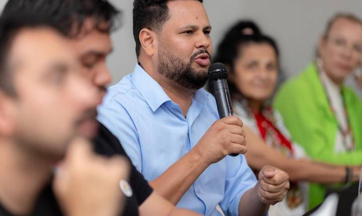 Samuel Costa afirma que educação transformou sua vida e apresenta propostas para ampliar oportunidades em Rondônia