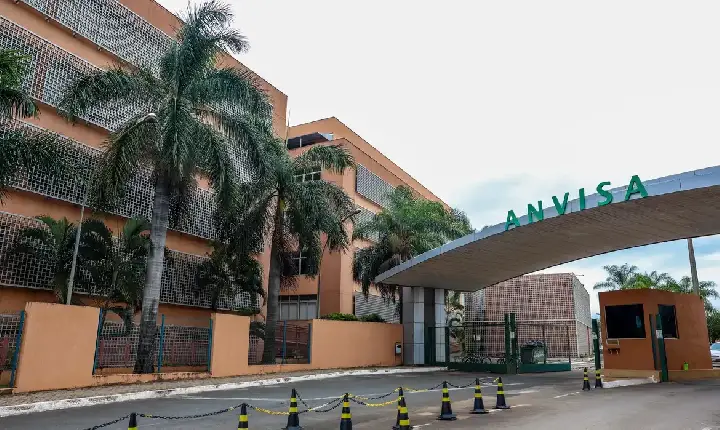 Saúde - Anvisa determina recolhimento de lotes de antibióticos