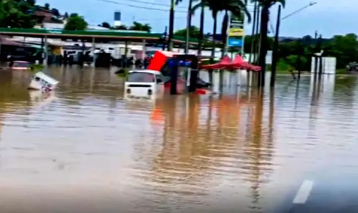SITUAÇÃO DE EMERGÊNCIA - Chuvas: Governo envia Defesa Civil para Pernambuco e Paraíba