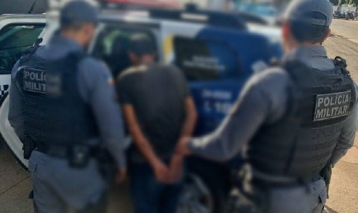Tarado é preso após pedir para usar banheiro e sair com ereção perseguindo funcionária em Rondonópolis