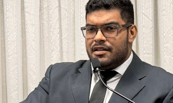 Vereador Thiago Hulk solicita barreiras de contenção de água para os comerciantes do camelódromo em dias de chuva