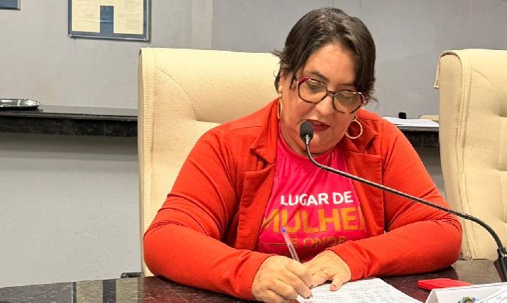 Vereadora Janete solicita pavimentação asfáltica em trechos estratégicos em Rolim de Moura 