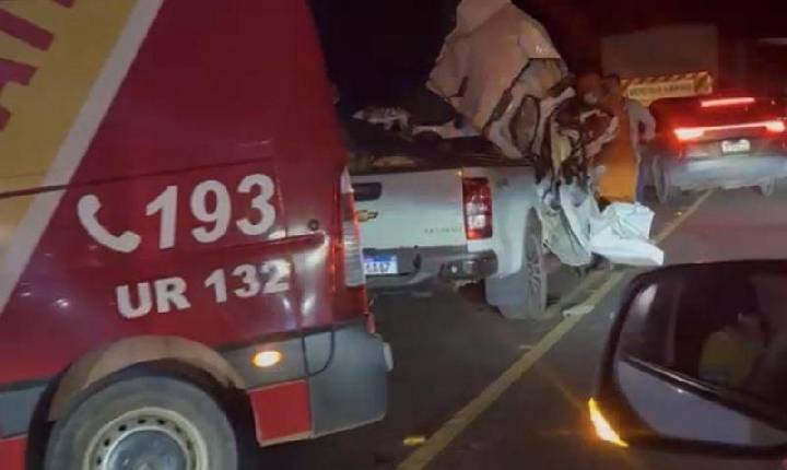 VÍDEO - Grave acidente resulta em pelo menos 04 óbitos na área rural de Rolim de Moura