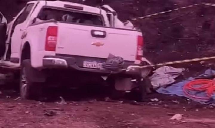 Vídeo - Motorista é preso após invadir pista contrária e causar morte de jovem e criança de 3 anos na BR-364; vídeo