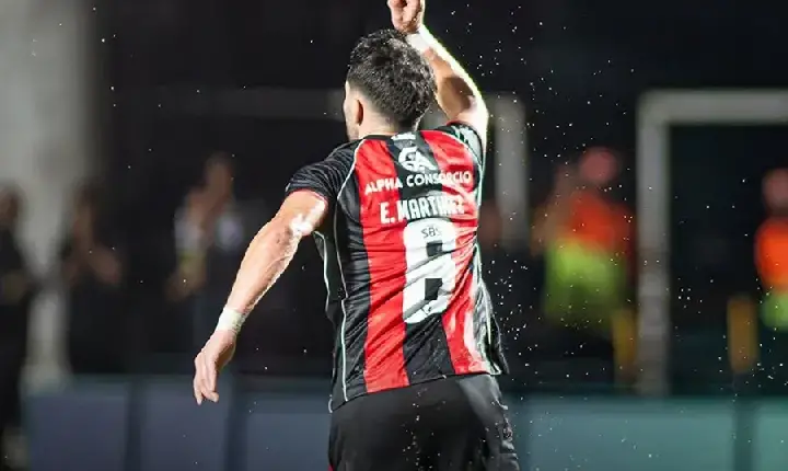 Vitória derrota Fortaleza e conquista o título da Copa do Nordeste