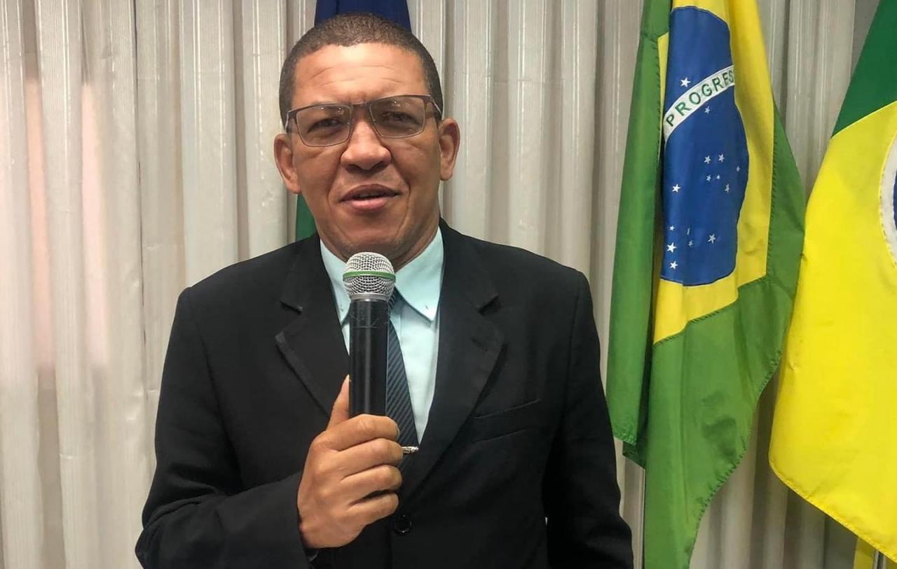 Vereador Eurico Gomes agradece aos Pares pela aprovação e ao prefeito Aldo por sancionar a Lei que Institui a comemoração ao Dia da Bíblia
