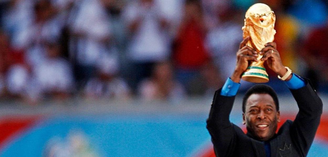 Fifa pede um minuto de silêncio por Pelé em todos os jogos de futebol do mundo
