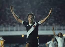 Morre Roberto Dinamite, aos 68 anos