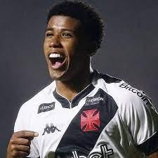 Vasco anuncia venda do volante Andrey para o Chelsea