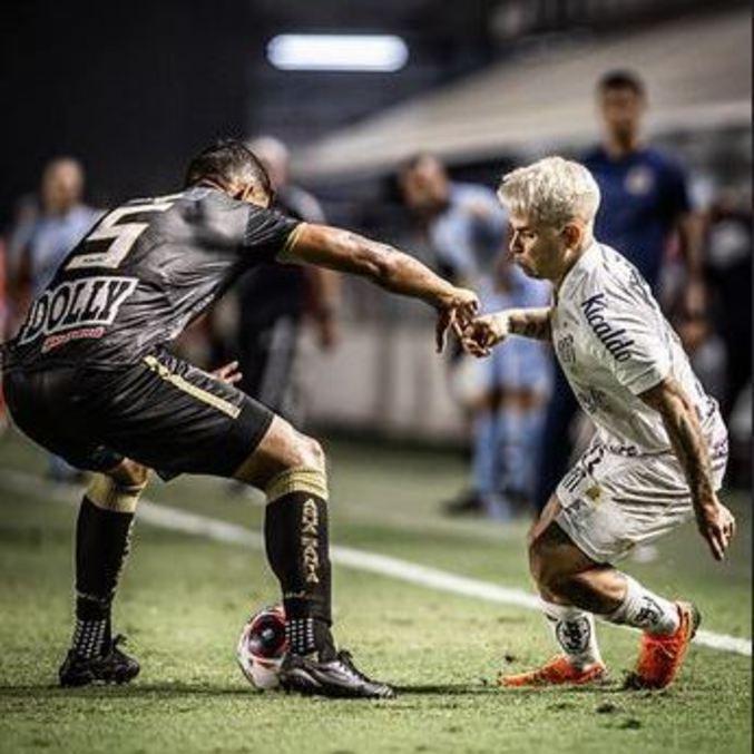 Soteldo vai passar por cirurgia e vira desfalque no Santos