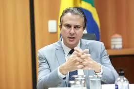 Desmonte da reforma do ensino ameaça emprego dos professores