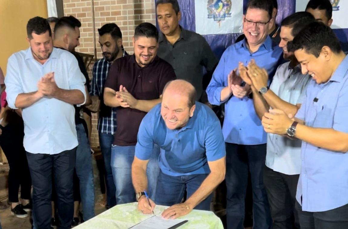 Asfalto do Tchau Poeira contempla 40 ruas em Cacoal