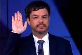 Adrilles Jorge: ‘A censura total rompe o hímen da democracia’