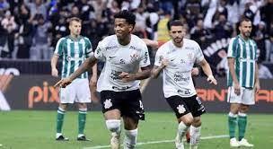Corinthians vence Coritiba de virada, respira no Brasileirão e chega ao 11º jogo de invencibilidade