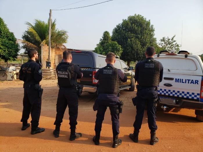 Polícia - PF cumpre mandados em investigação que já apreendeu 200 kg de cocaína