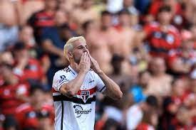 Esportes- Calleri decide e São Paulo vence 1º jogo da final da Copa do Brasil