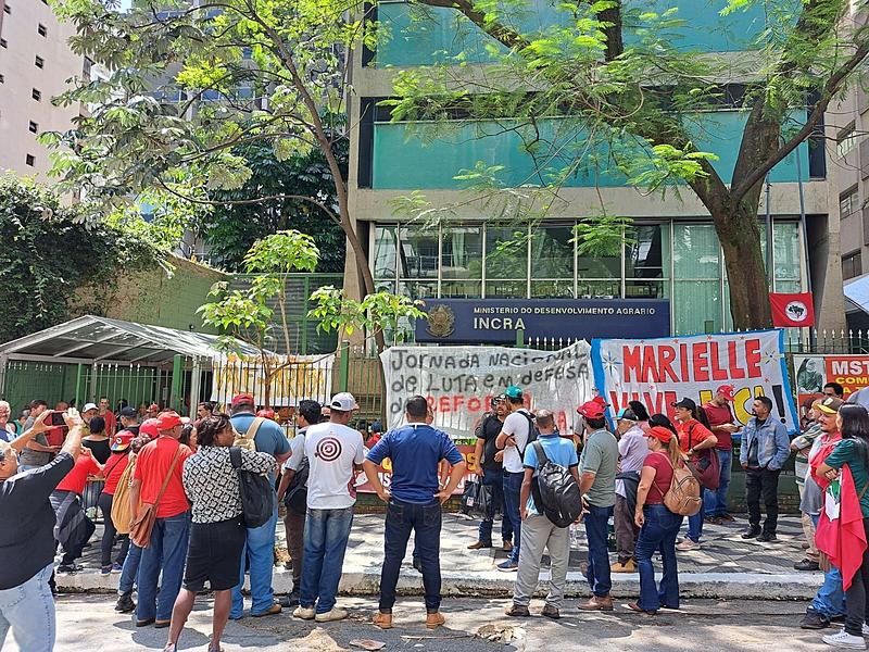 MST protesta contra ‘incapacidade do governo Lula’