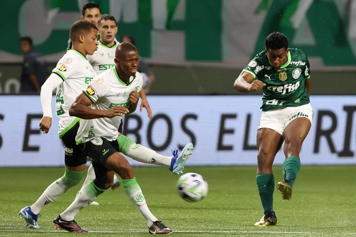 Esportes - Palmeiras goleia América e aumenta vantagem na liderança do Brasileiro