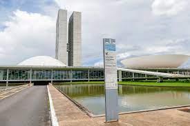 Tempo corre contra pauta arrecadatória do governo
