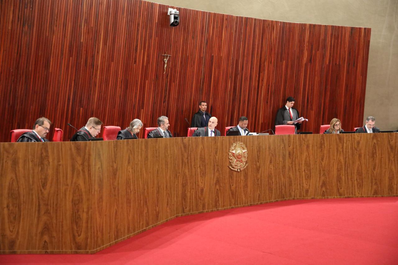 Brasil - Shows de arrecadação eleitoral com artistas, determina TSE