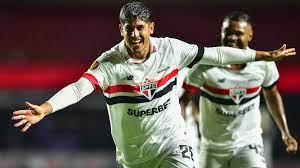 Esportes São Paulo derrota Água Santa e segue invicto no Paulistão