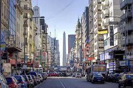 Mundo - Crusoé: inflação da Argentina desacelera e chega a 20,6% mensal