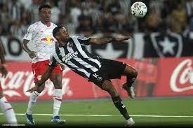 Botafogo vence RB Bragantino no jogo de ida pela pré-Libertadores