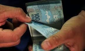 Economia-Entenda a nova tributação de investimentos no exterior