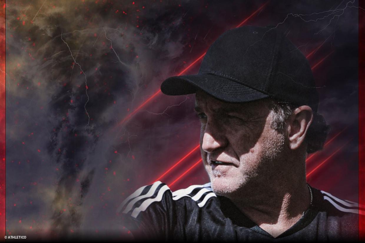 Esportes Athletico-PR confirma a contratação do técnico Cuca