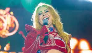 Joelma tem passaporte suspenso