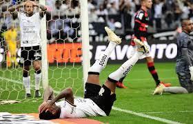 Qual foi o prejuízo do Corinthians com a eliminação precoce no Paulistão?