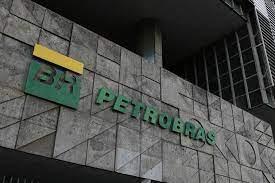 QUEDA LIVRE: Lucro da Petrobras cai R$63,7 bilhões em 2023 e derrete suas ações