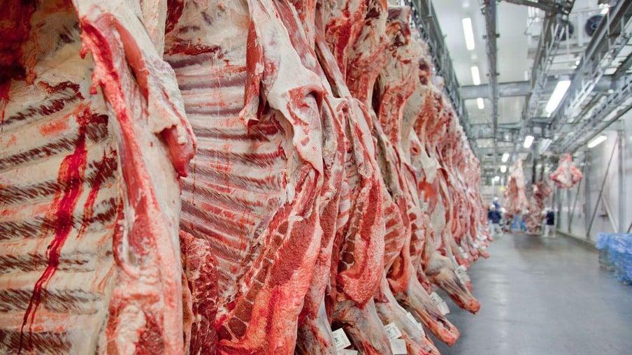DESEMPENHO-Exportações de carne bovina brasileira batem recorde, mas preços seguem em queda