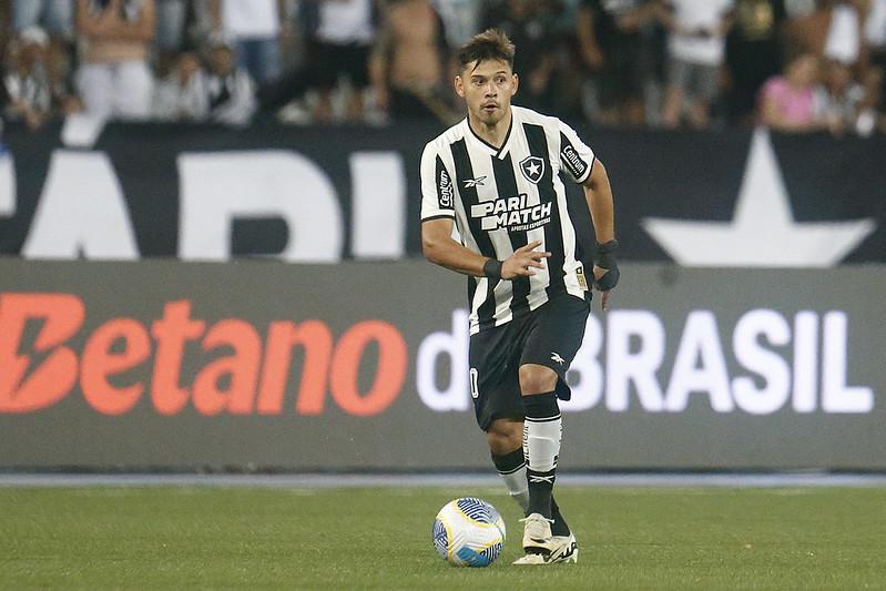 Esportes- Botafogo afasta Romero e Hernandez por indisciplina