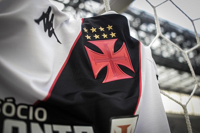 Esportes - Diretores do Vasco entregam cargo