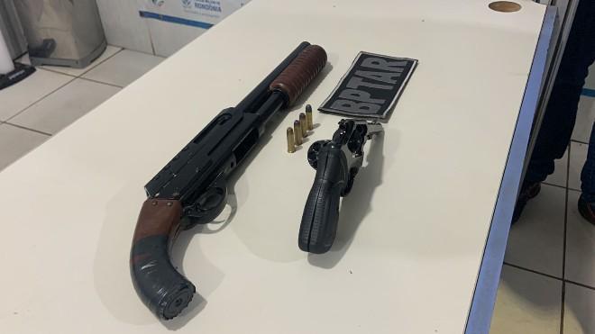 Polícia - Apenado e comparsa são presos com duas armas em Porto Velho