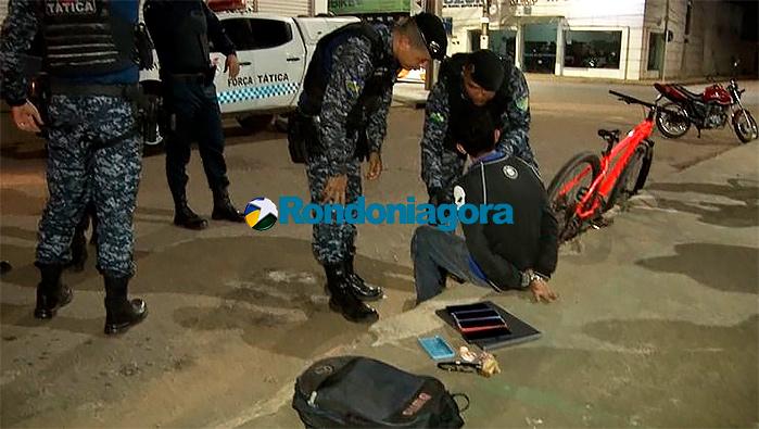 Polícia - Policial de folga prende bandido armado após arrastão na cidade