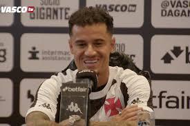 Esportes - Coutinho é apresentado no Vasco e comemora volta: “Sempre imaginei”