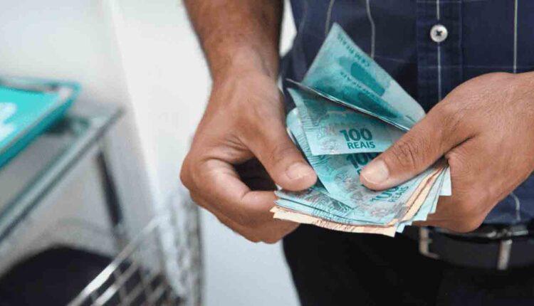 Governo se irrita e anuncia GRANDE PENTE-FINO neste auxílio; veja detalhes