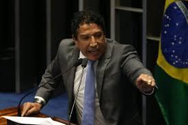 PEDALA - Malta cobra Pacheco sobre impeachment: ‘O rei está nu’
