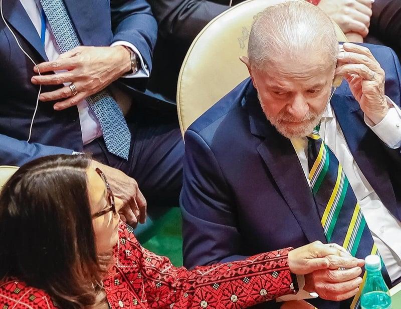 Janja proíbe pergunta sobre Venezuela durante coletiva de Lula