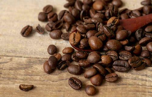 AGRONEGÓCIOS | AGRONEGÓCIOS - Café arábica custa R$ 2.155 nesta terça-feira (17), após alta de 0,65% no preço